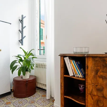Le Finestre Sul Mare Apartment Alassio